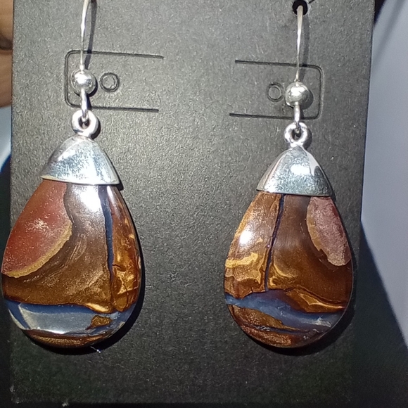 🔥New Natural Brown Boulder Opal🔥 - Picture 2 of 3